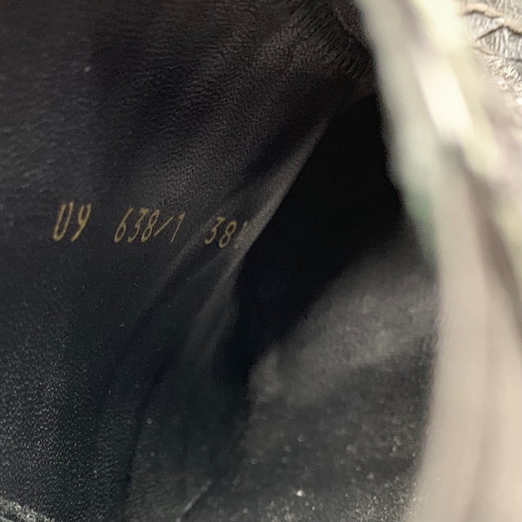 Barbara Bui Pointy Toe Ankle Boots Black/Gray Python - Fits US size 7 - Picture 8 of 12